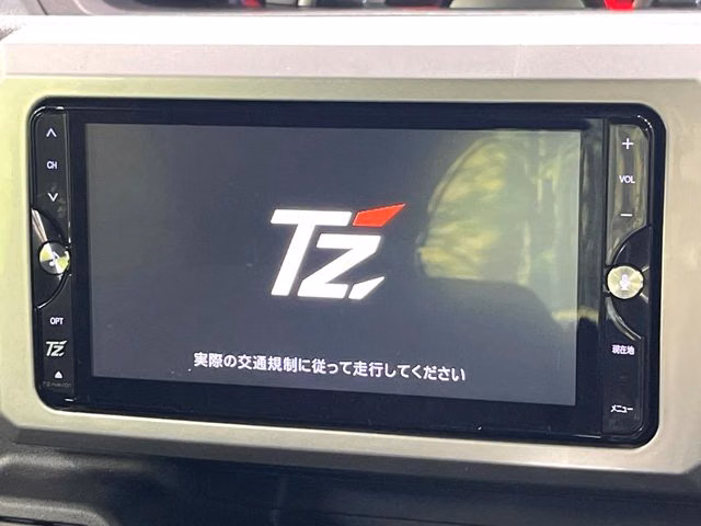 TOYOTA PIXIS MEGA