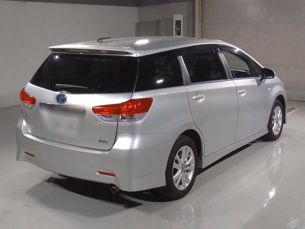 TOYOTA WISH