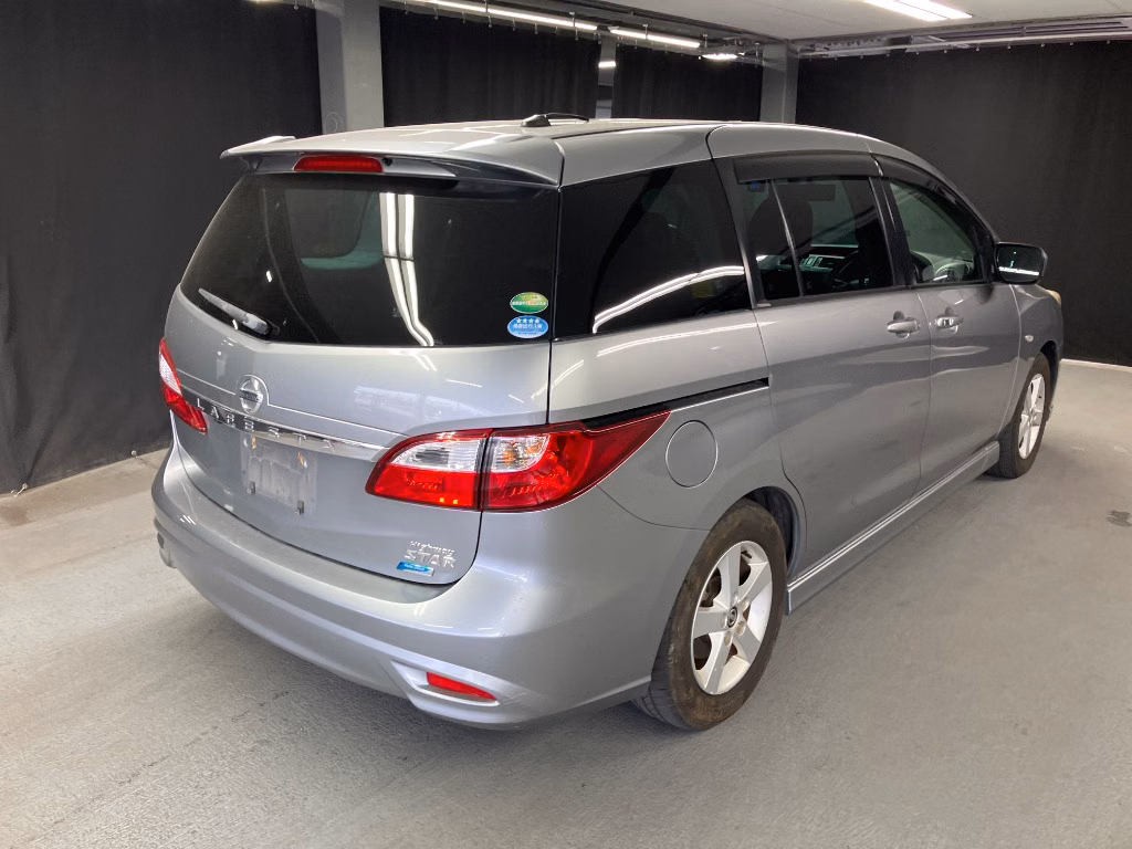 NISSAN LAFESTA