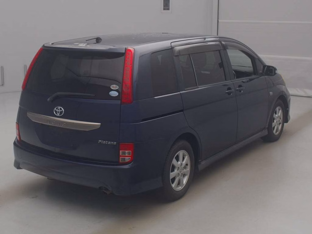 TOYOTA ISIS