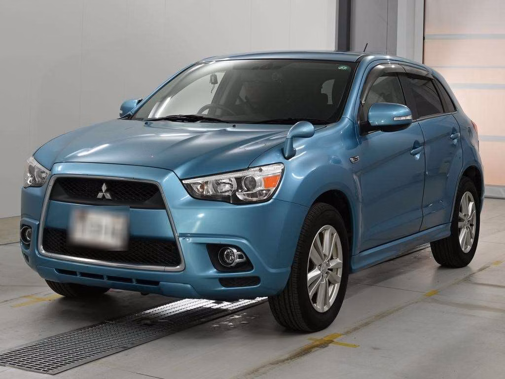 MITSUBISHI RVR