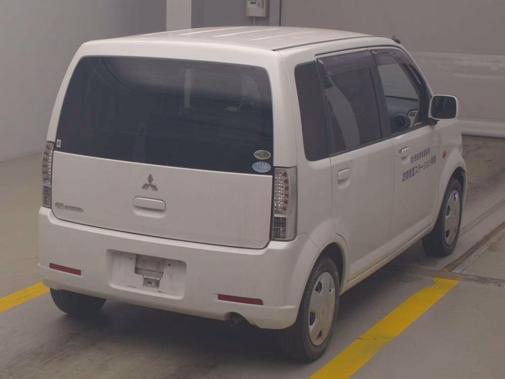 MITSUBISHI EK WAGON