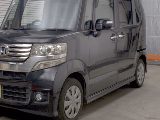 HONDA N-BOX+