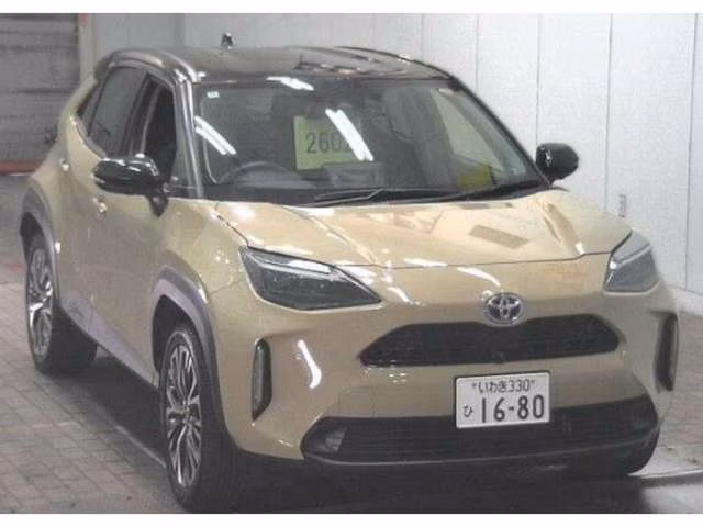 TOYOTA YARIS CROSS