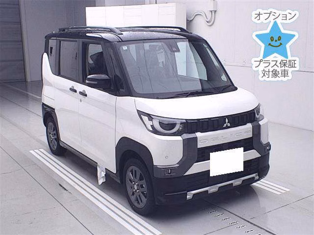 Mitsubishi Delica Mini