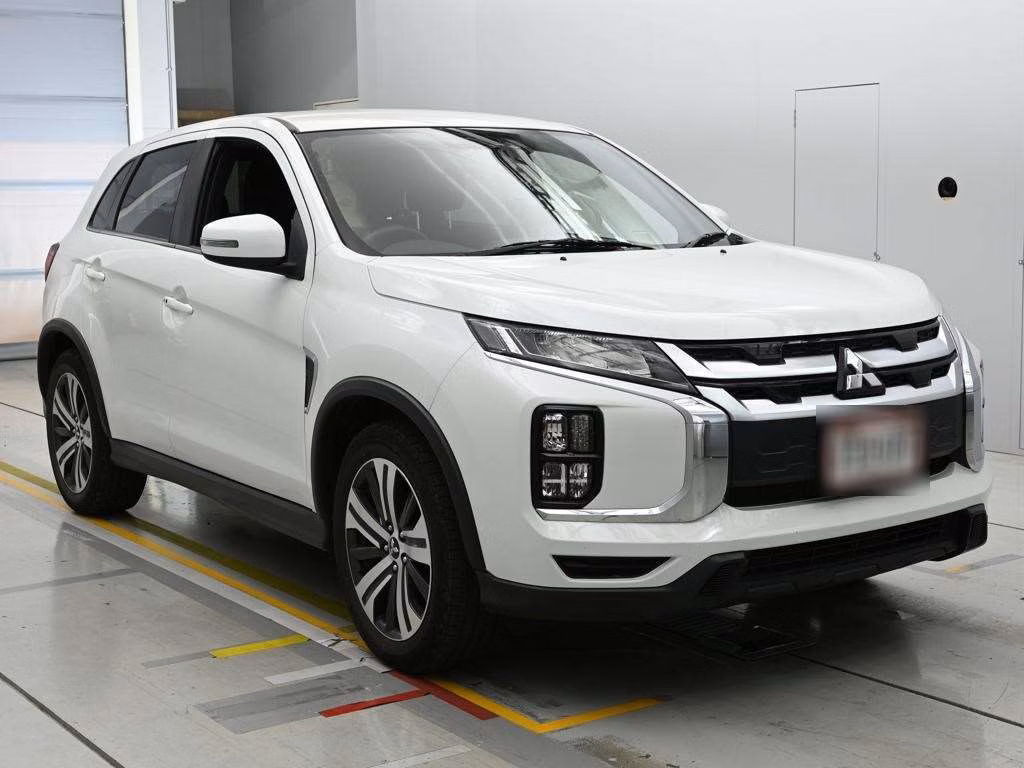 MITSUBISHI RVR
