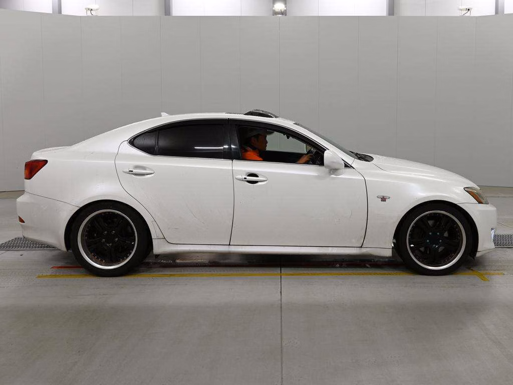LEXUS IS250