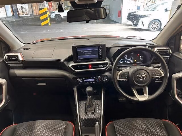 DAIHATSU ROCKY