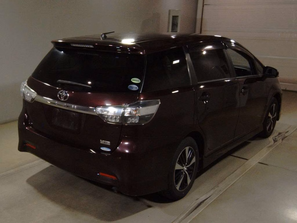 TOYOTA WISH