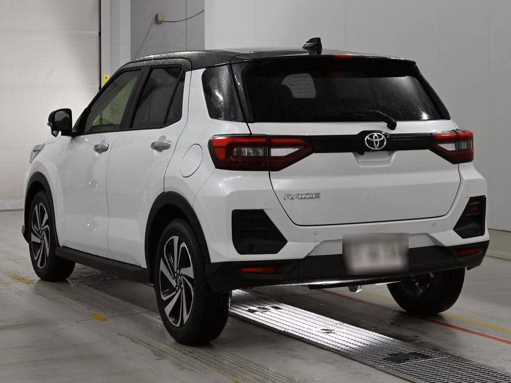 TOYOTA RAIZE