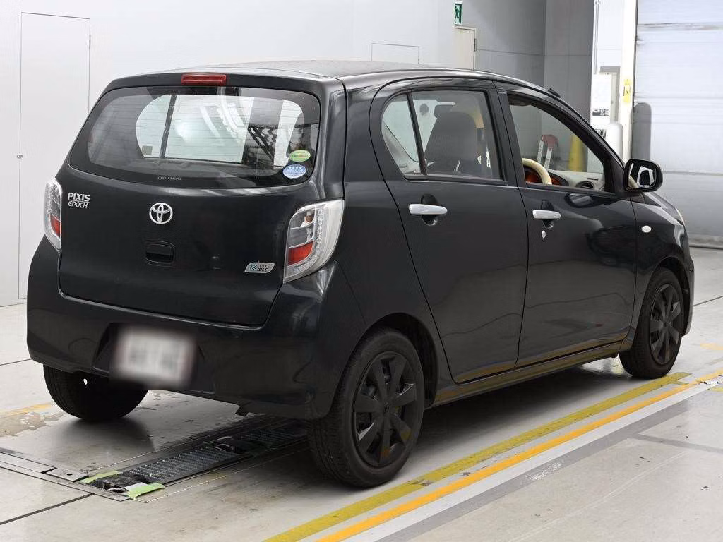 TOYOTA PIXIS EPOCH