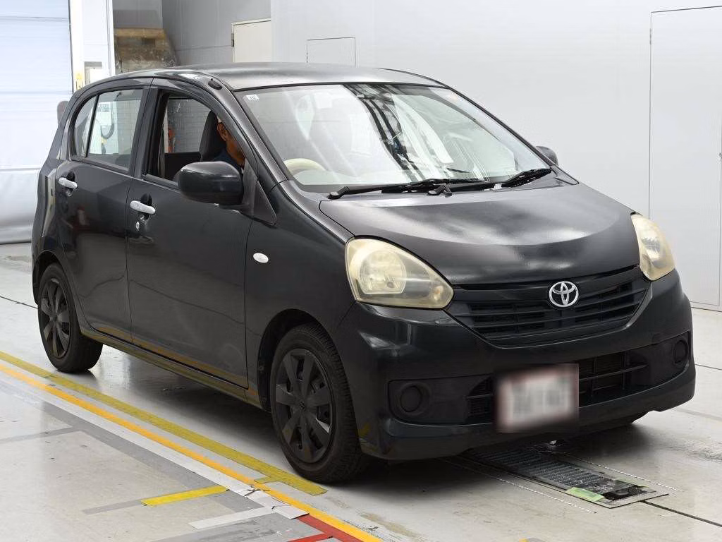 TOYOTA PIXIS EPOCH