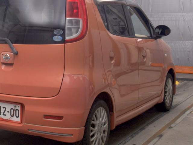 NISSAN MOCO