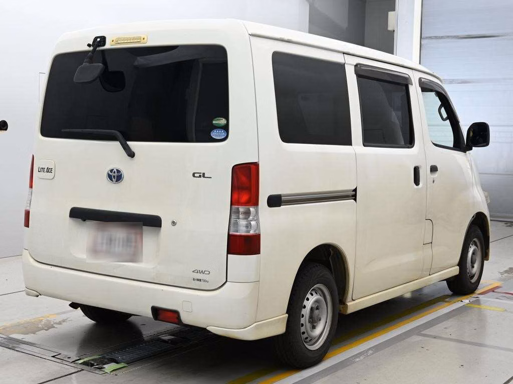 TOYOTA LITE ACE