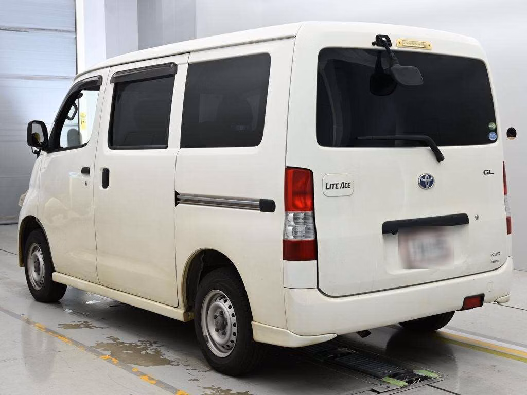 TOYOTA LITE ACE
