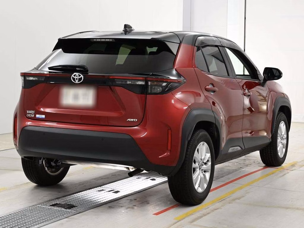 TOYOTA YARIS CROSS