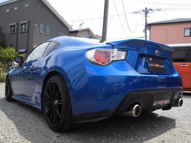 SUBARU BRZ