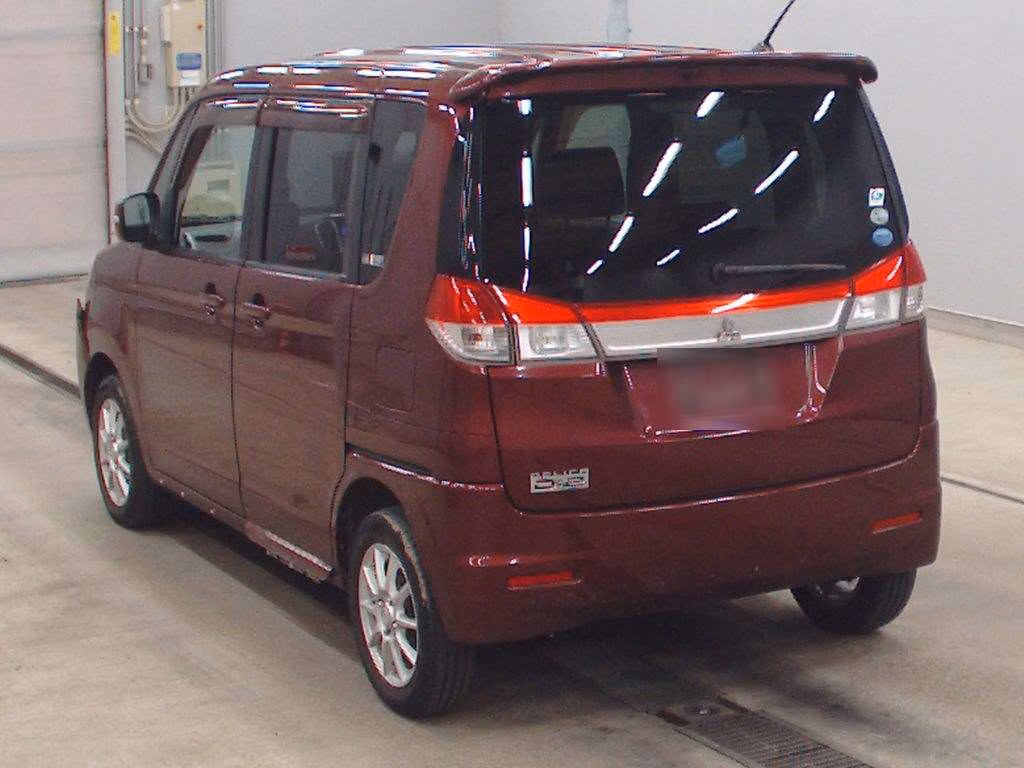 MITSUBISHI DELICA D:2