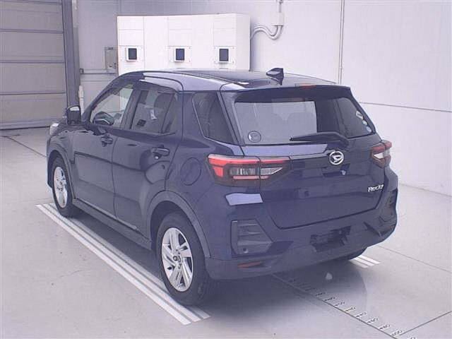 DAIHATSU ROCKY