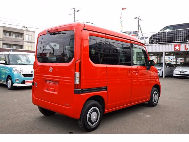 HONDA N-VAN