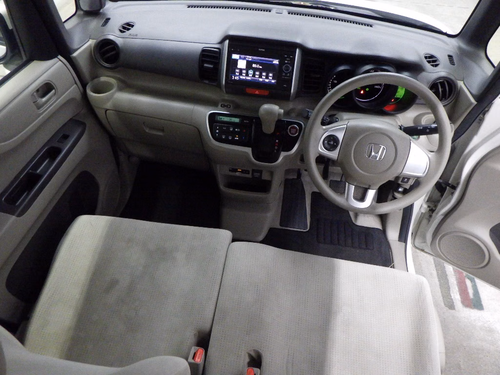 HONDA N-BOX