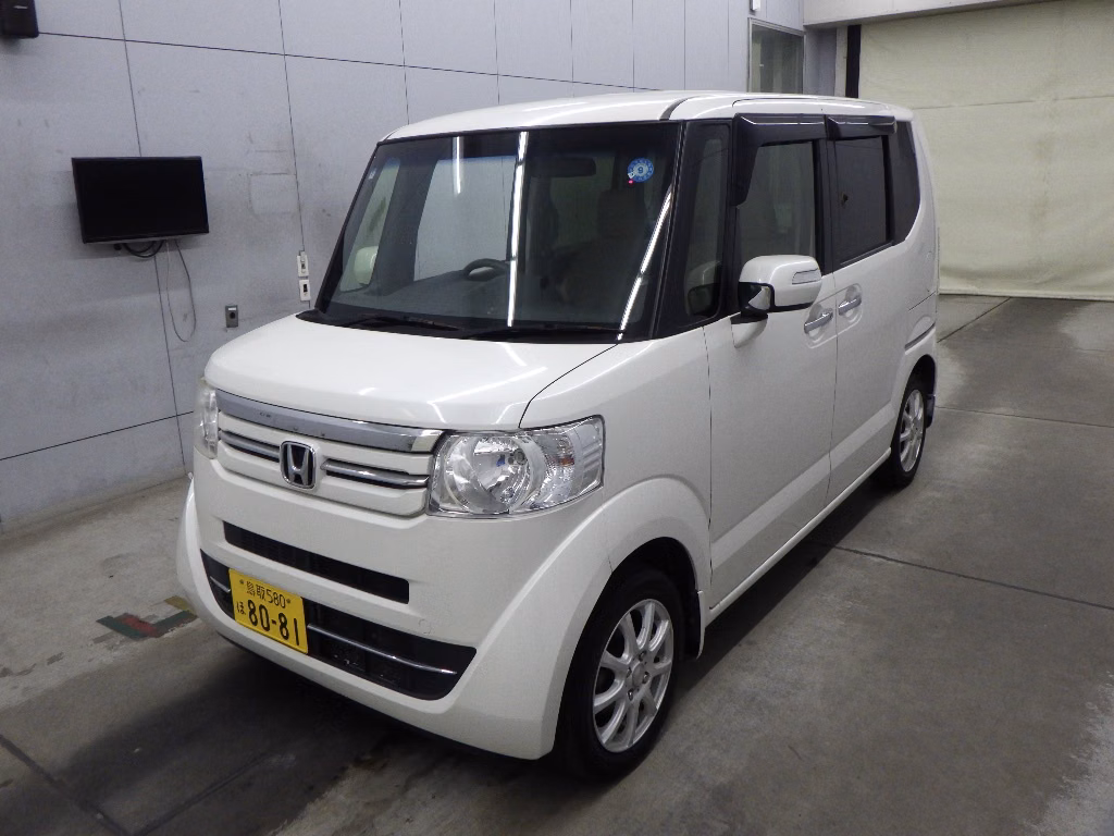 HONDA N-BOX