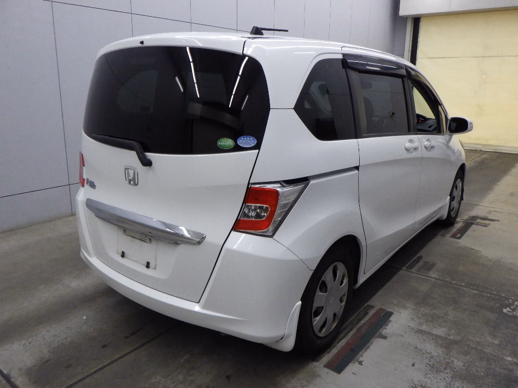 HONDA FREED