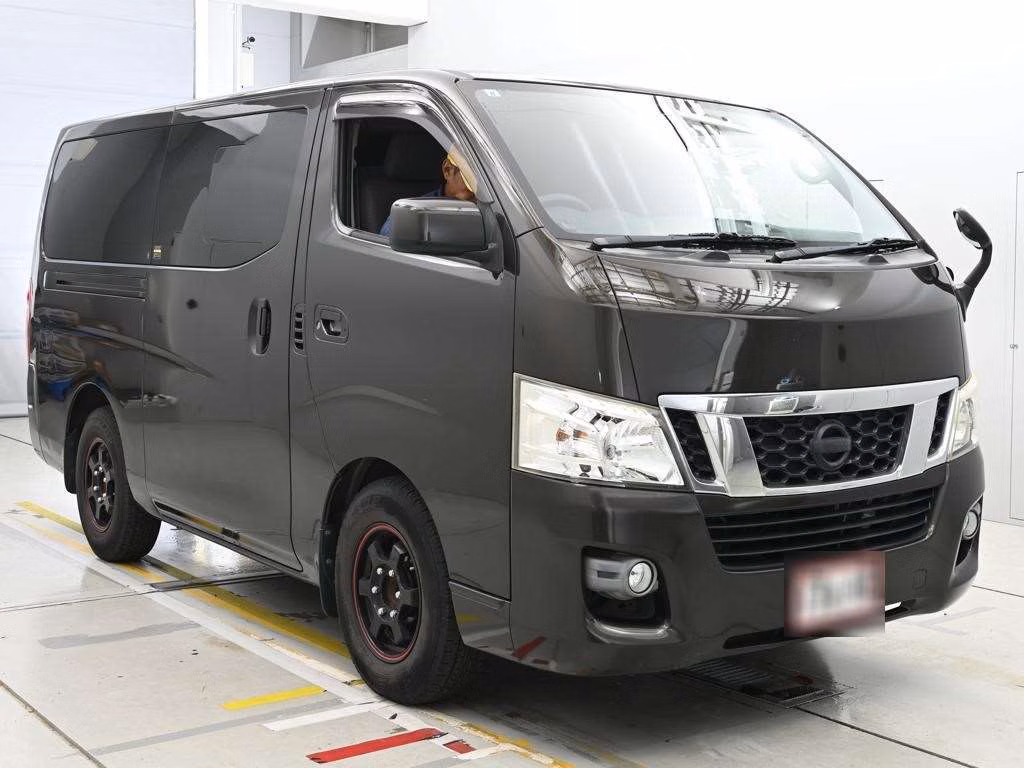 NISSAN NV350 CARAVAN