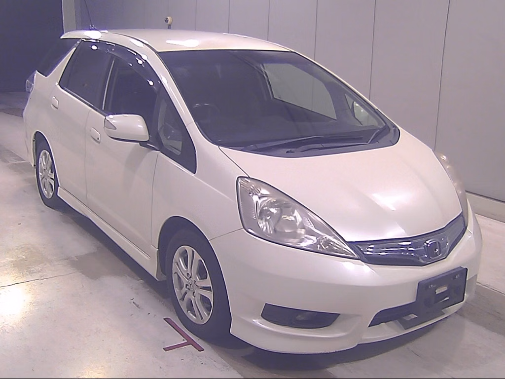 HONDA FIT SHUTTLE