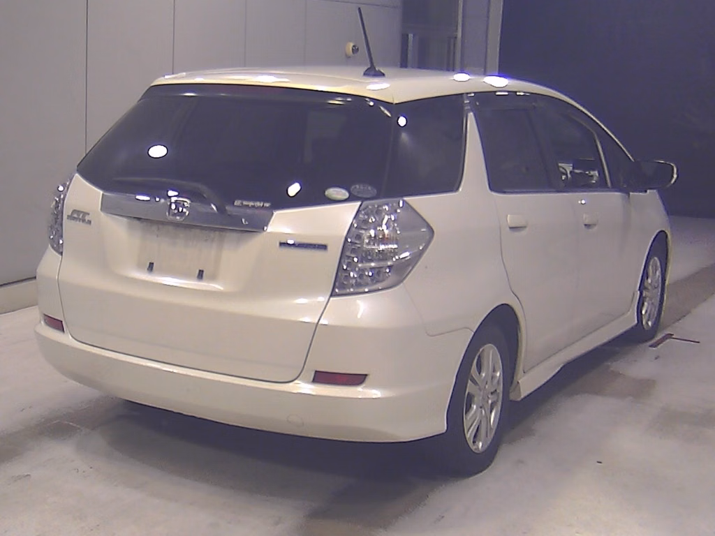 HONDA FIT SHUTTLE