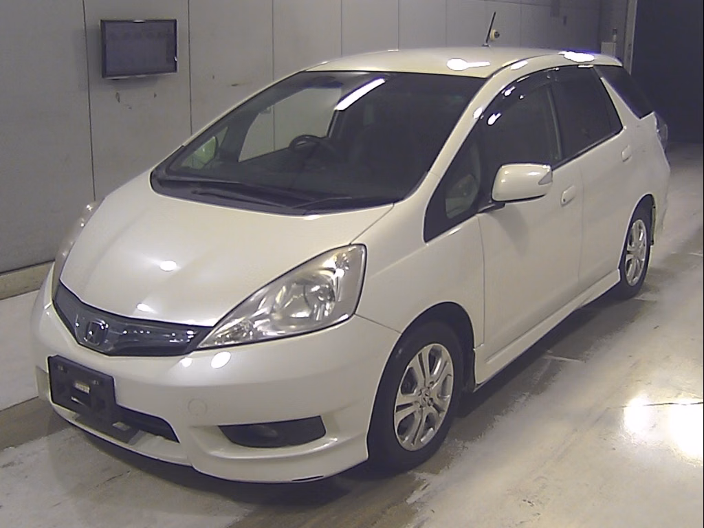 HONDA FIT SHUTTLE