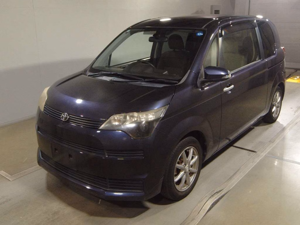 TOYOTA SPADE