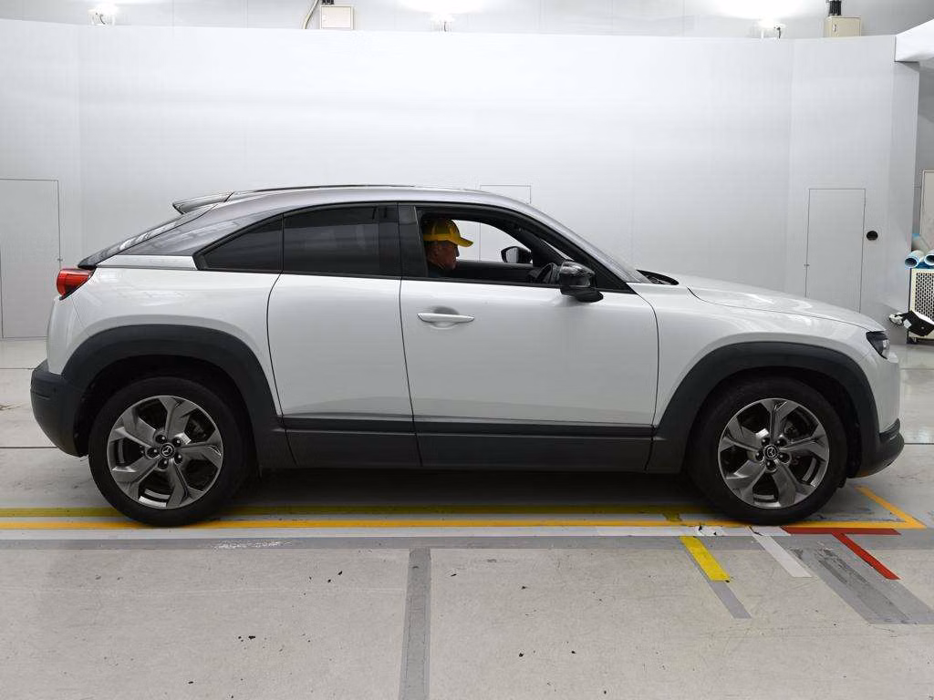 MAZDA MX-30