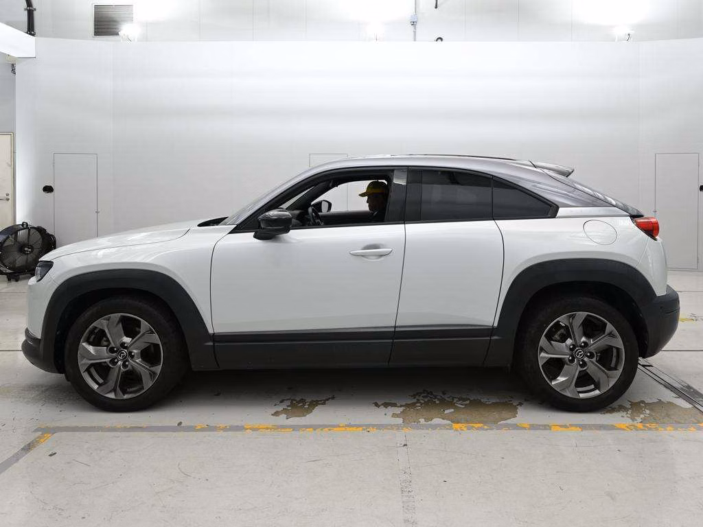 MAZDA MX-30