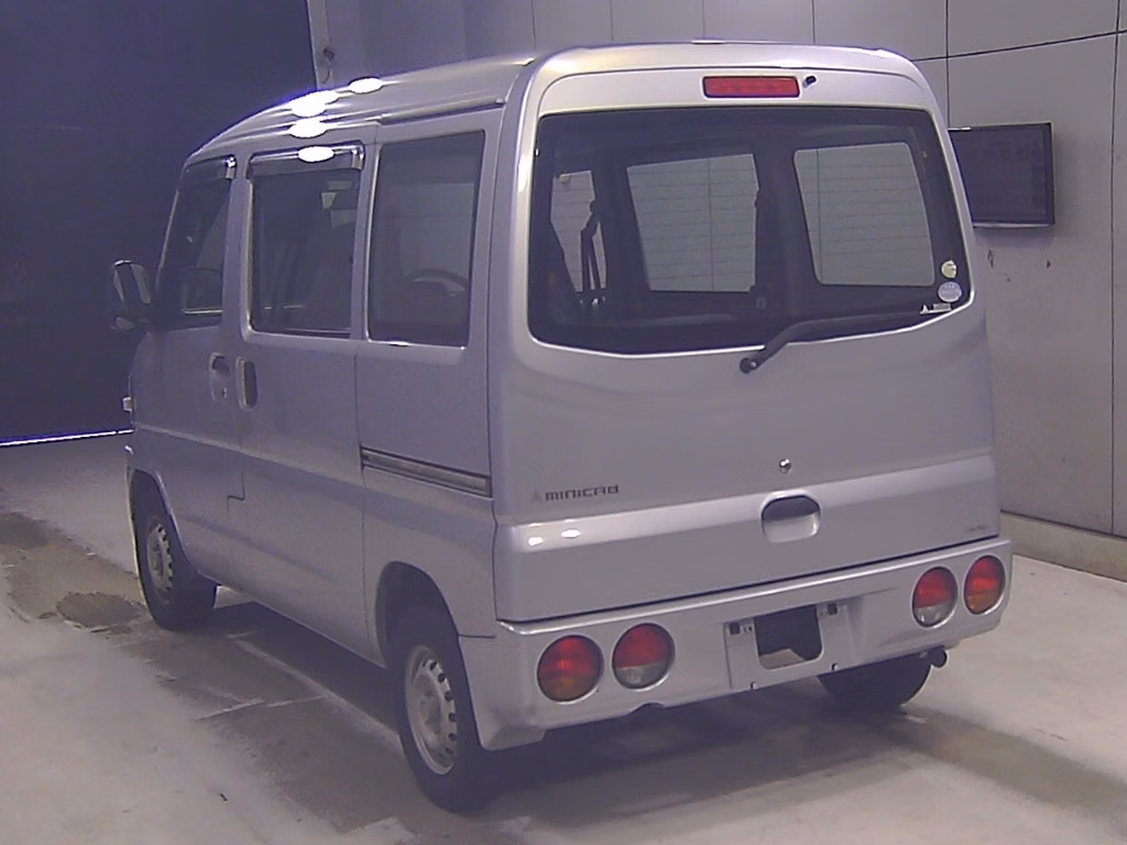 MITSUBISHI MINICAB