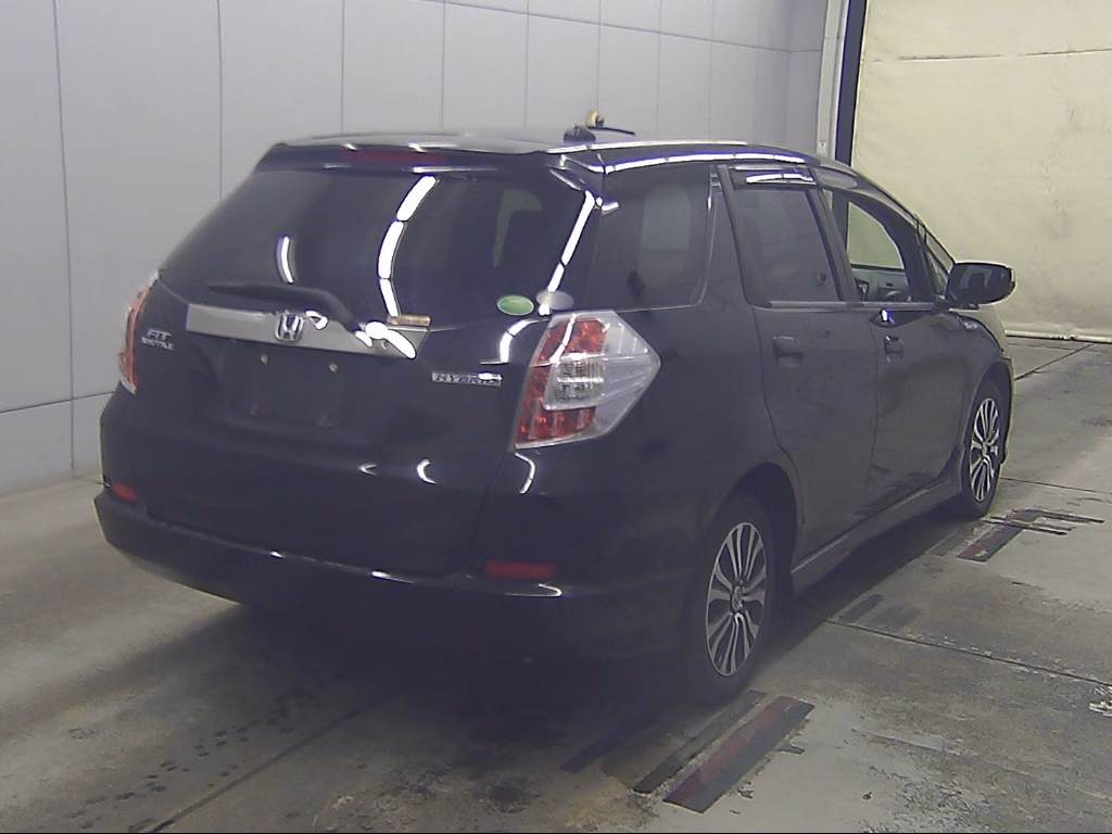 HONDA FIT SHUTTLE