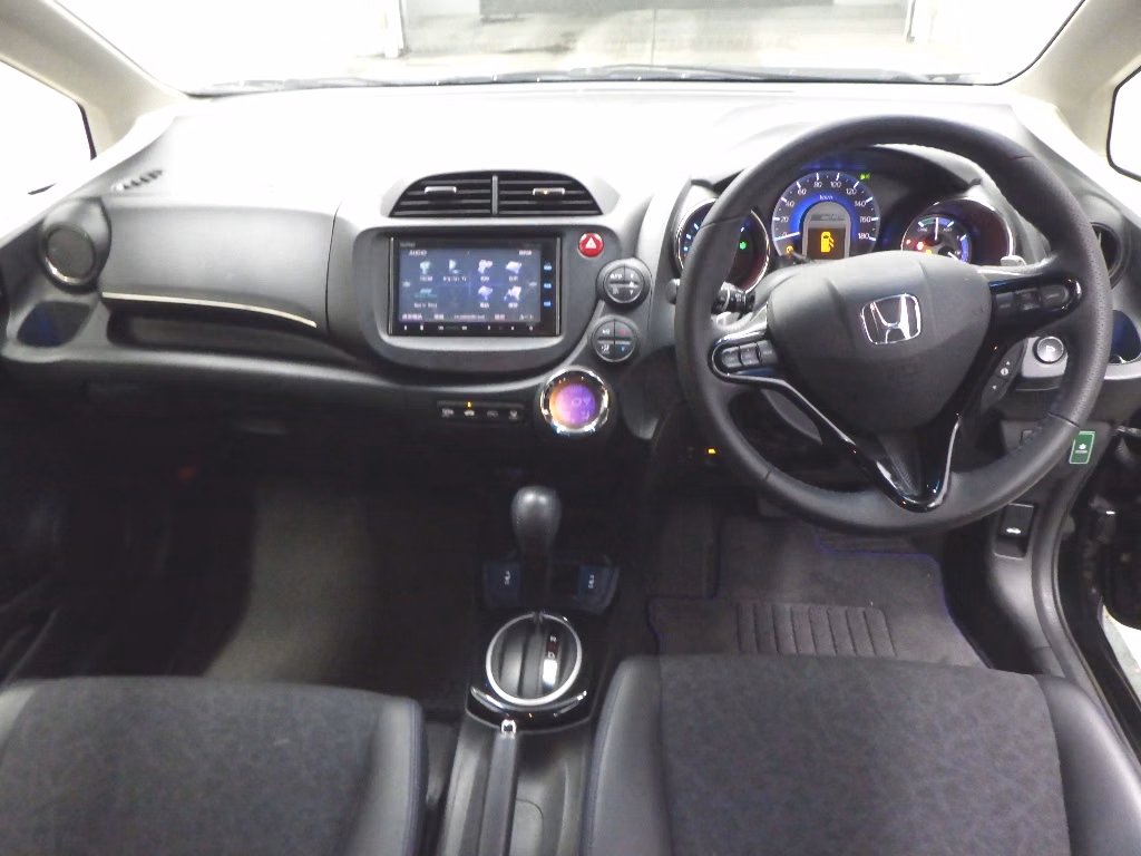 HONDA FIT SHUTTLE