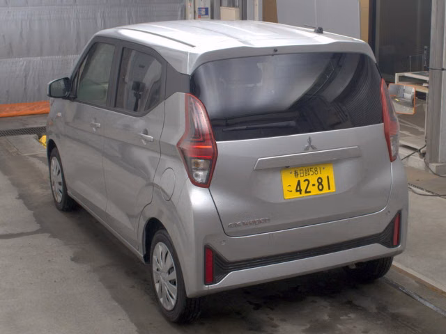 MITSUBISHI EK WAGON