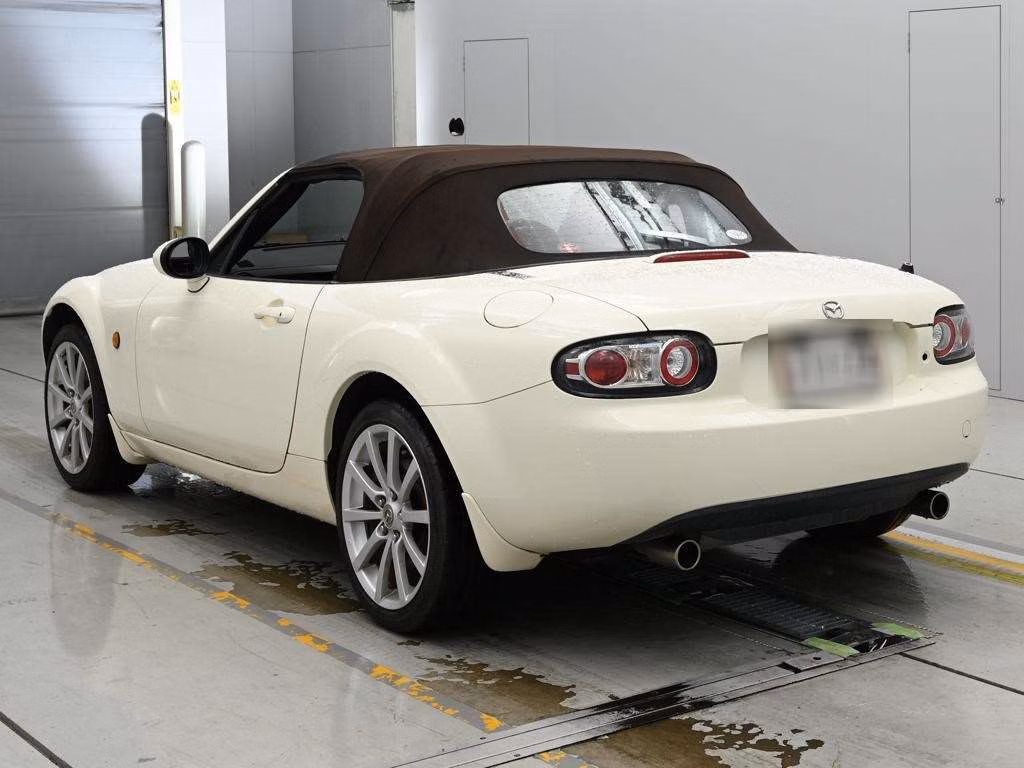 MAZDA ROADSTER