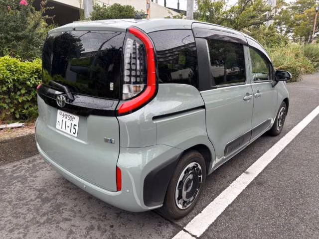 TOYOTA SIENTA