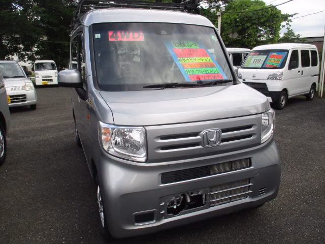HONDA N-VAN