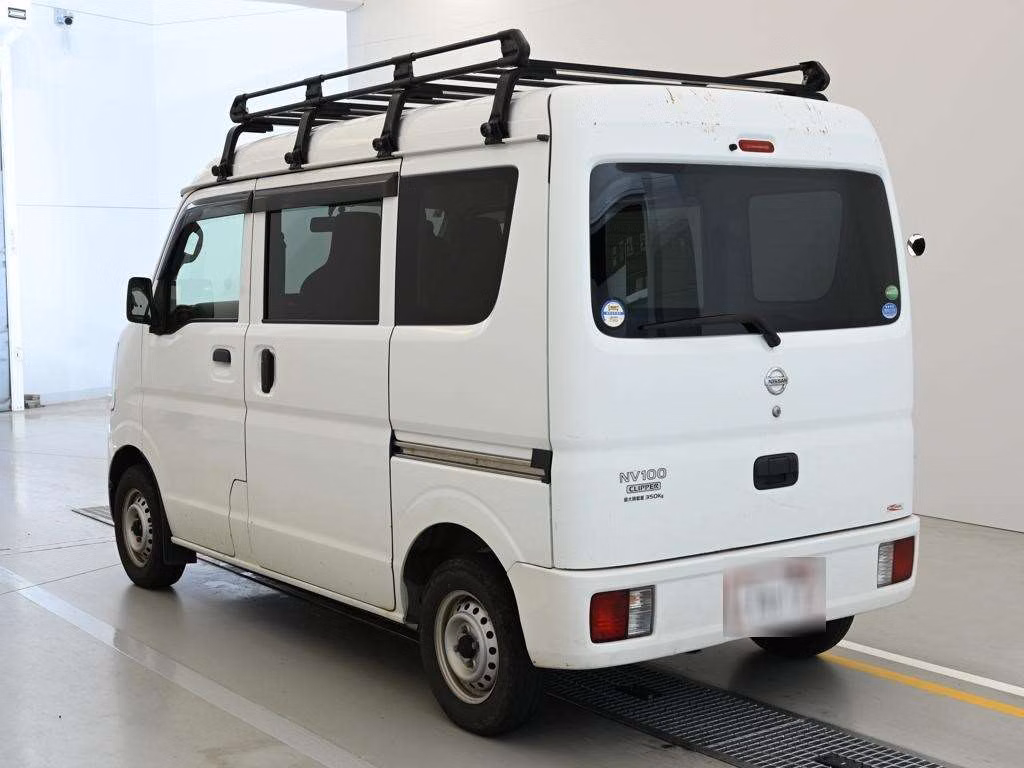 NISSAN NV100 CLIPPER