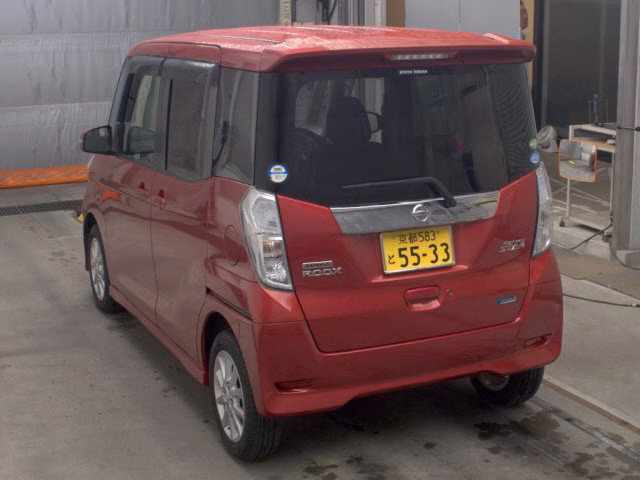NISSAN DAYZ ROOX