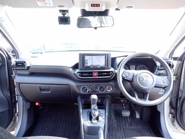 DAIHATSU ROCKY