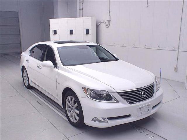 Lexus LS460