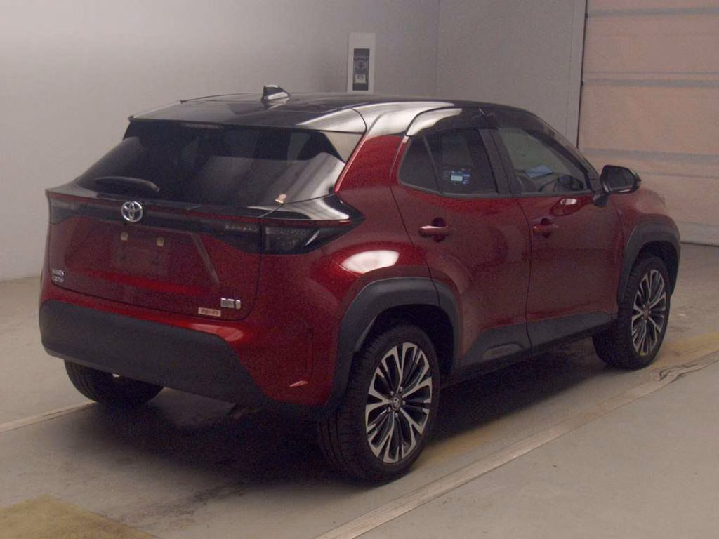 TOYOTA YARIS CROSS