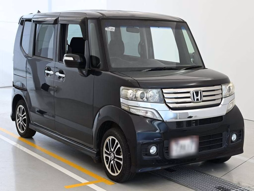 HONDA N-BOX