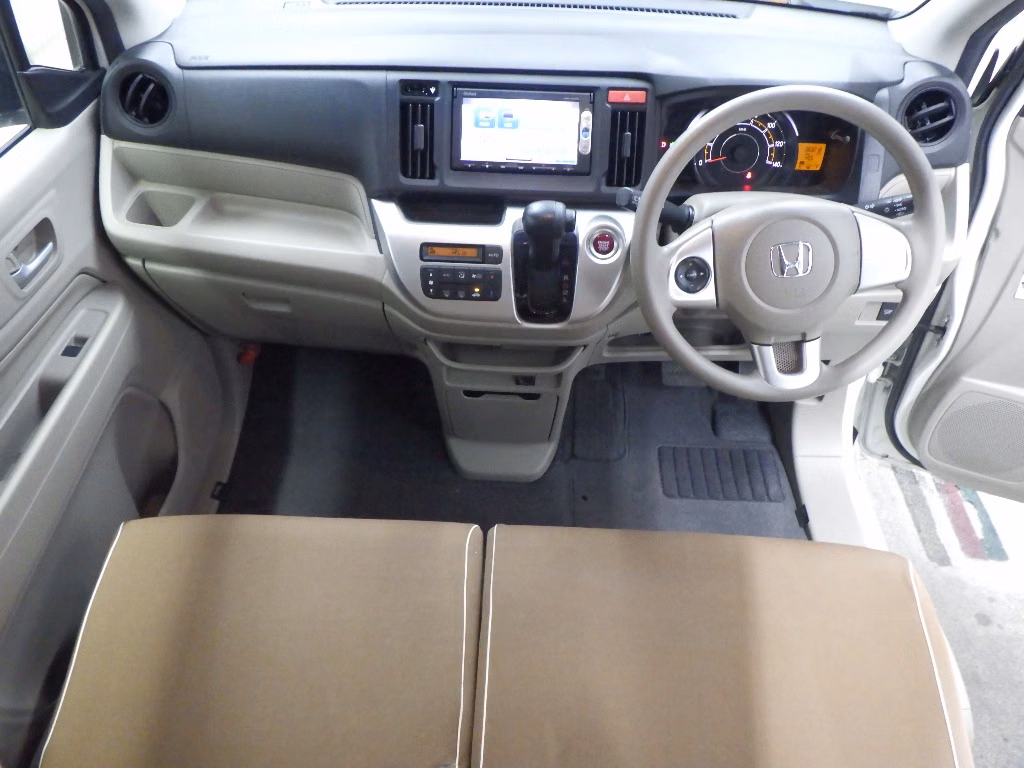 HONDA N-WGN