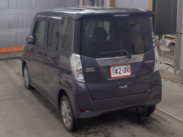 MITSUBISHI EK SPACE