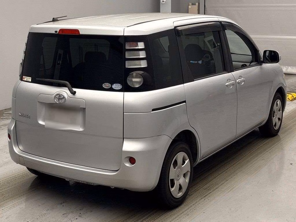 TOYOTA SIENTA